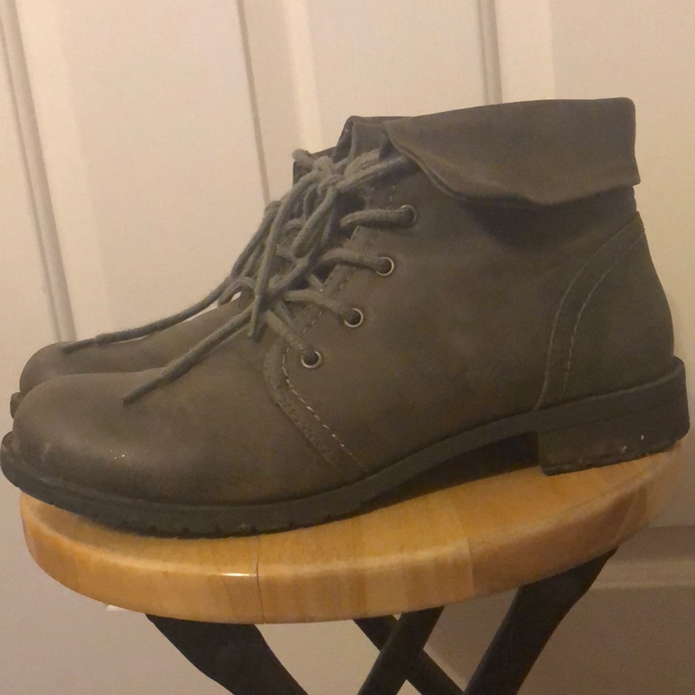 Shoes WORN VERY LITTLE